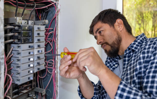 Best Local Electrician Companies  in Lombard, IL